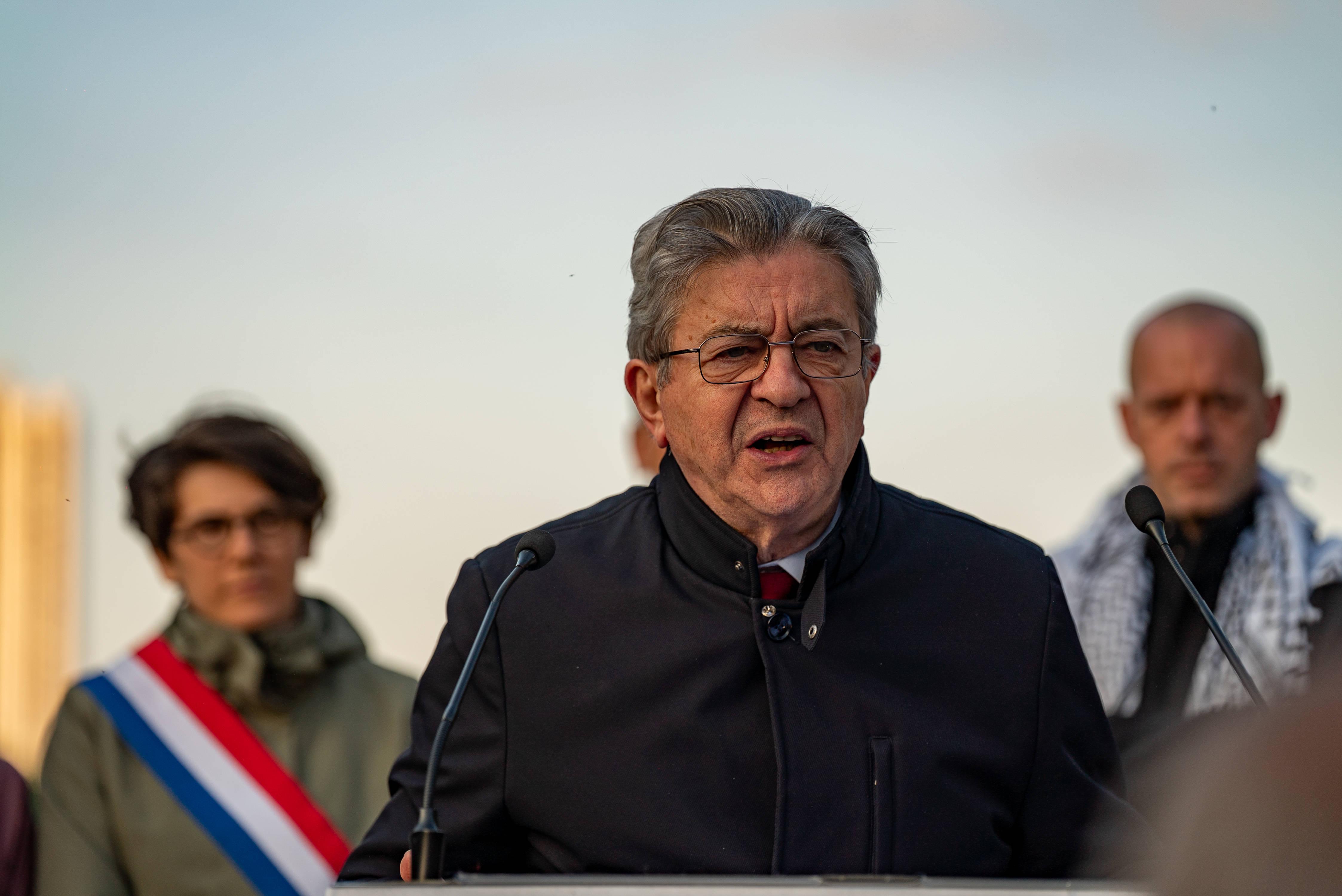 «La Meute» : les attaques incessantes de LFI contre les auteurs du livre-enquête