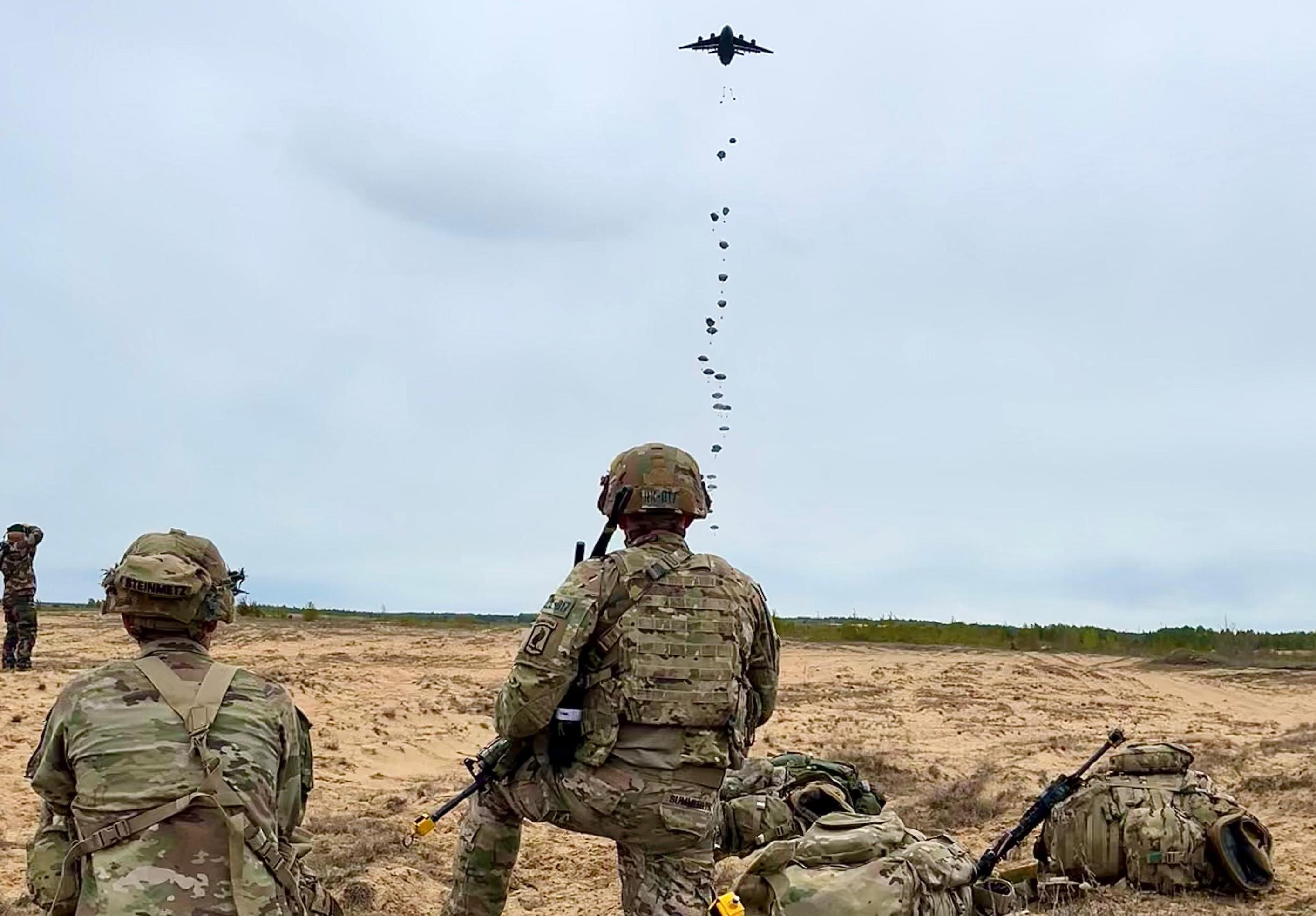 Otan : les Américains rassurent leurs alliés en Lituanie