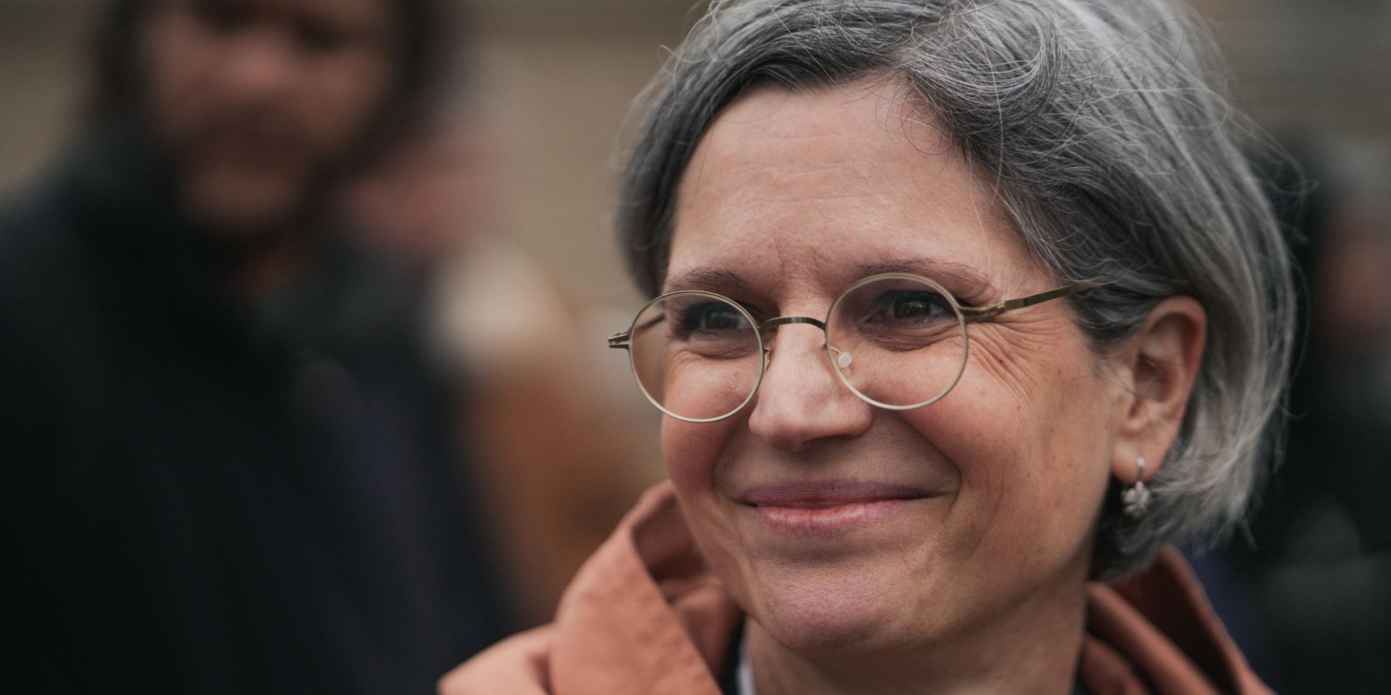 Moratoire sur l’éolien et le photovoltaïque : «un suicide collectif» dénonce Sandrine Rousseau