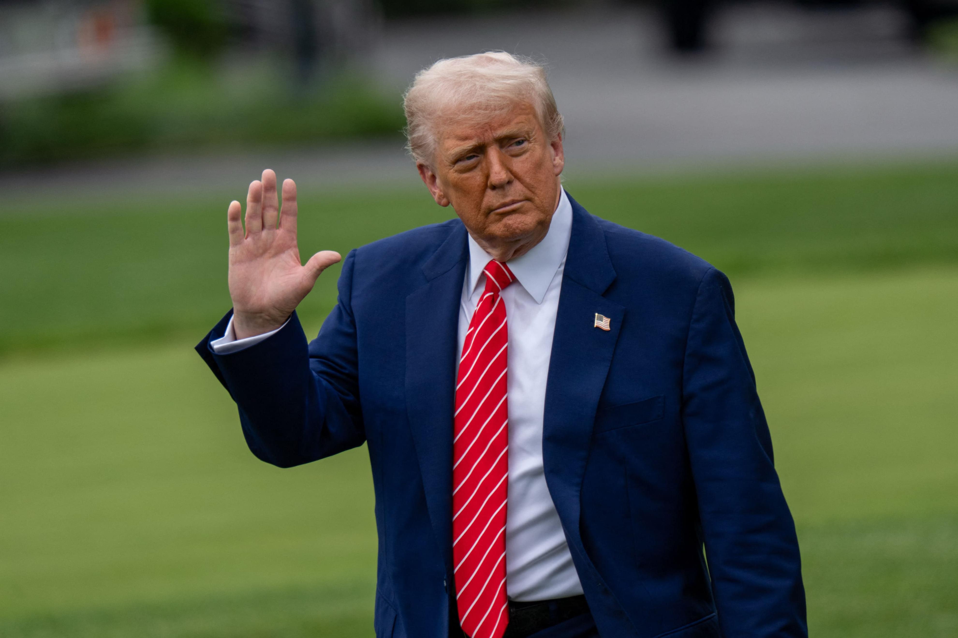 Iran, Afghanistan, Yémen… Trump interdit l’entrée sur le sol américain aux ressortissants de douze pays