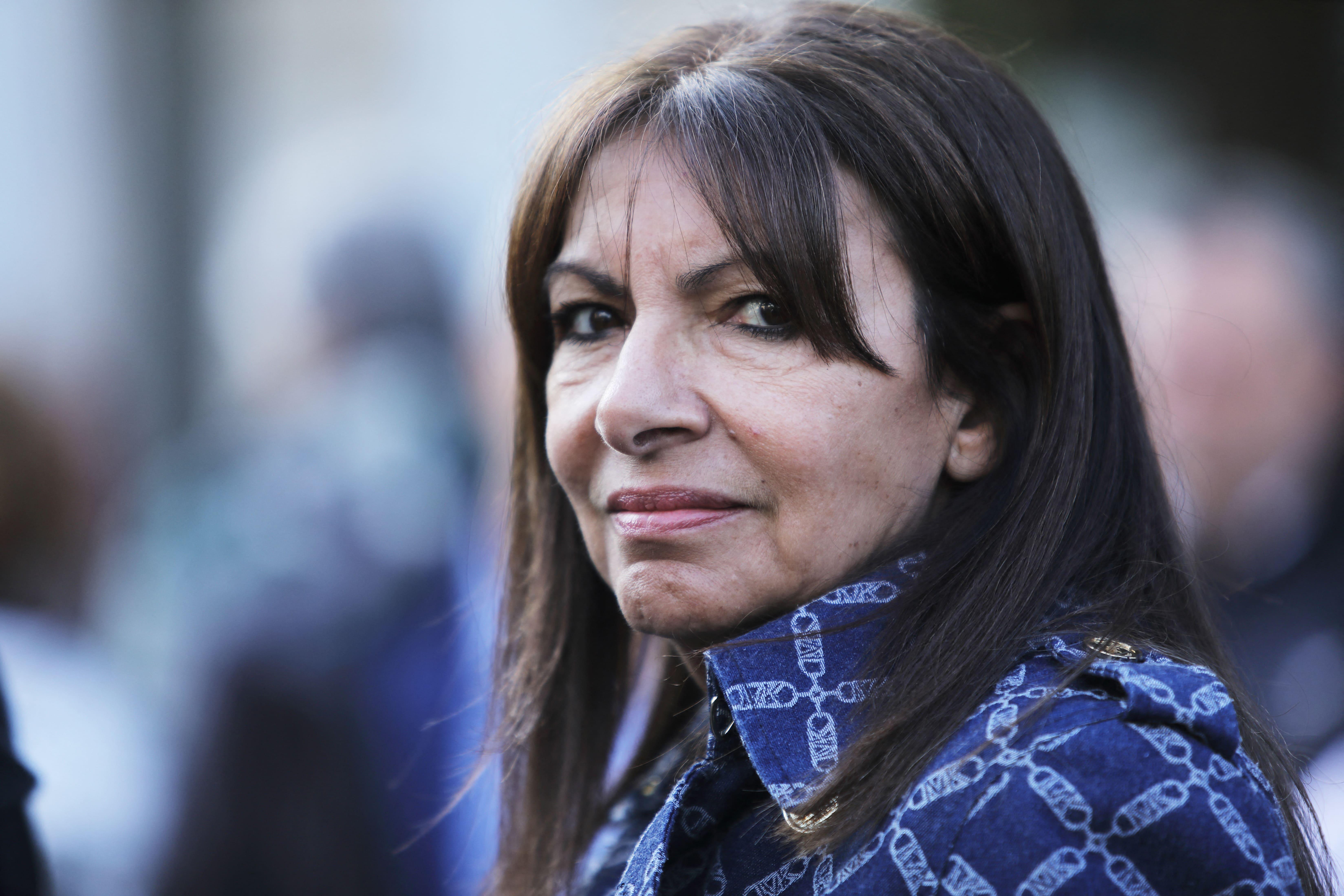 Pologne, États-Unis, Kenya : comment Anne Hidalgo fait le tour du monde en catimini