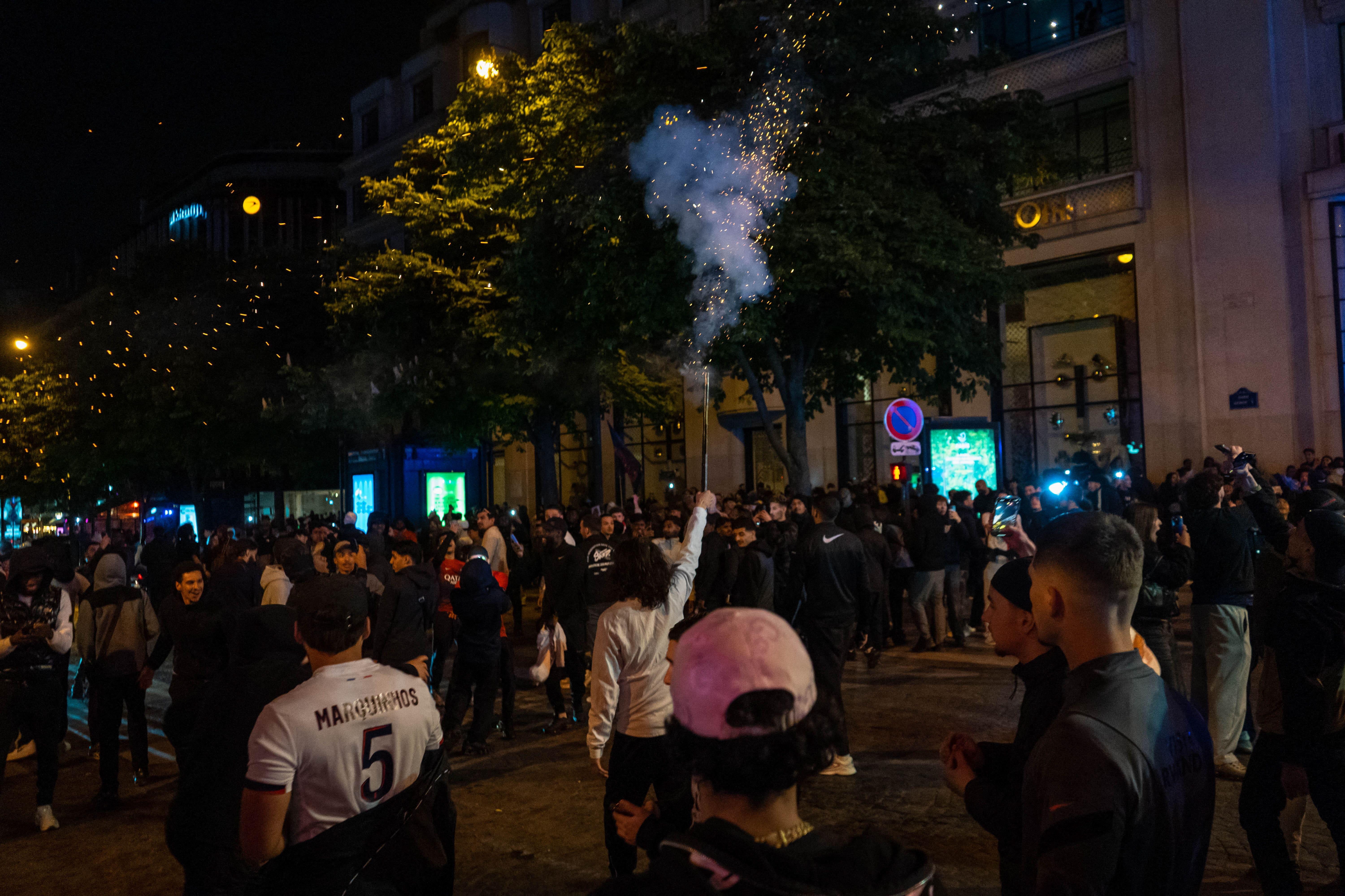 «Levons nous contre ceux qui n’aiment pas le pays»: ces Français issus de l’immigration excédés par les casseurs