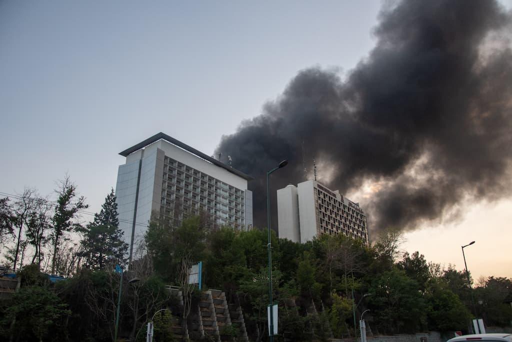 La télévision d’État iranienne bombardée par Israël en plein direct