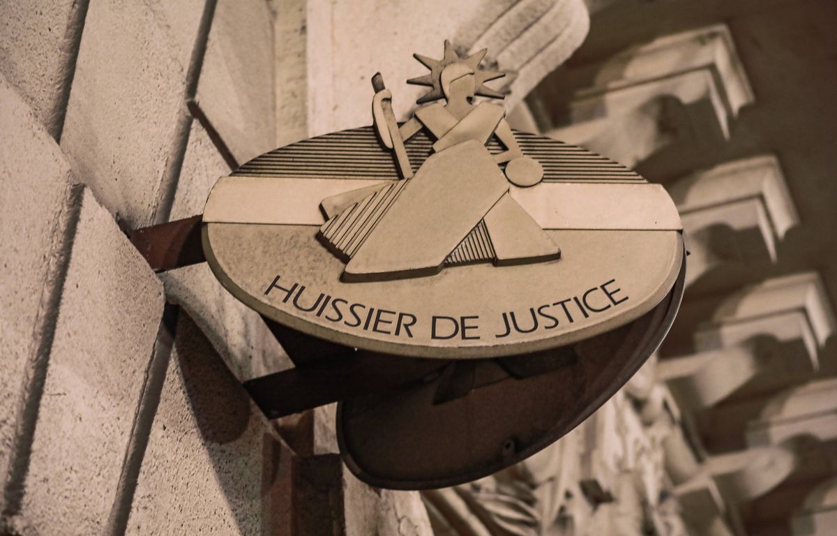 Vaucluse : L’huissier découvre les cadavres de la famille qu’il venait expulser