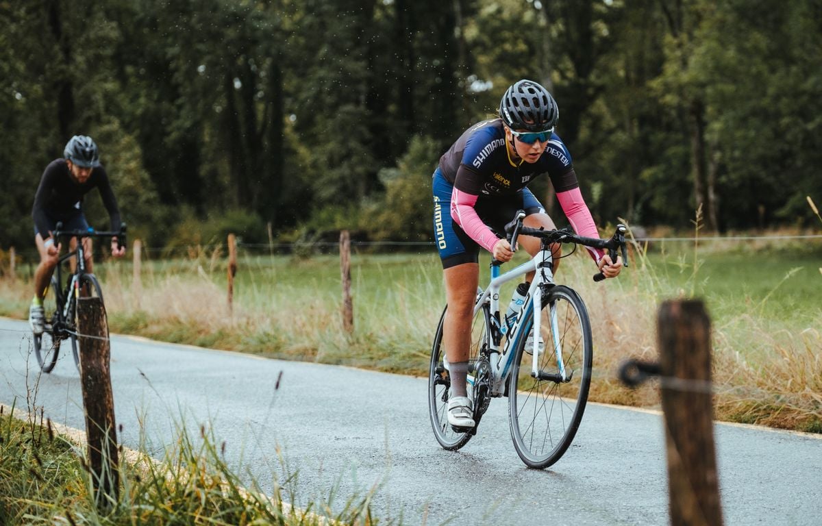 Triathlon : Un participant de 47 ans décède lors de l’Alpsman, après une collision avec un camion