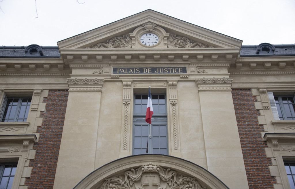 Versailles : Un homme jugé pour tentative de meurtre s’évade du tribunal avant son jugement