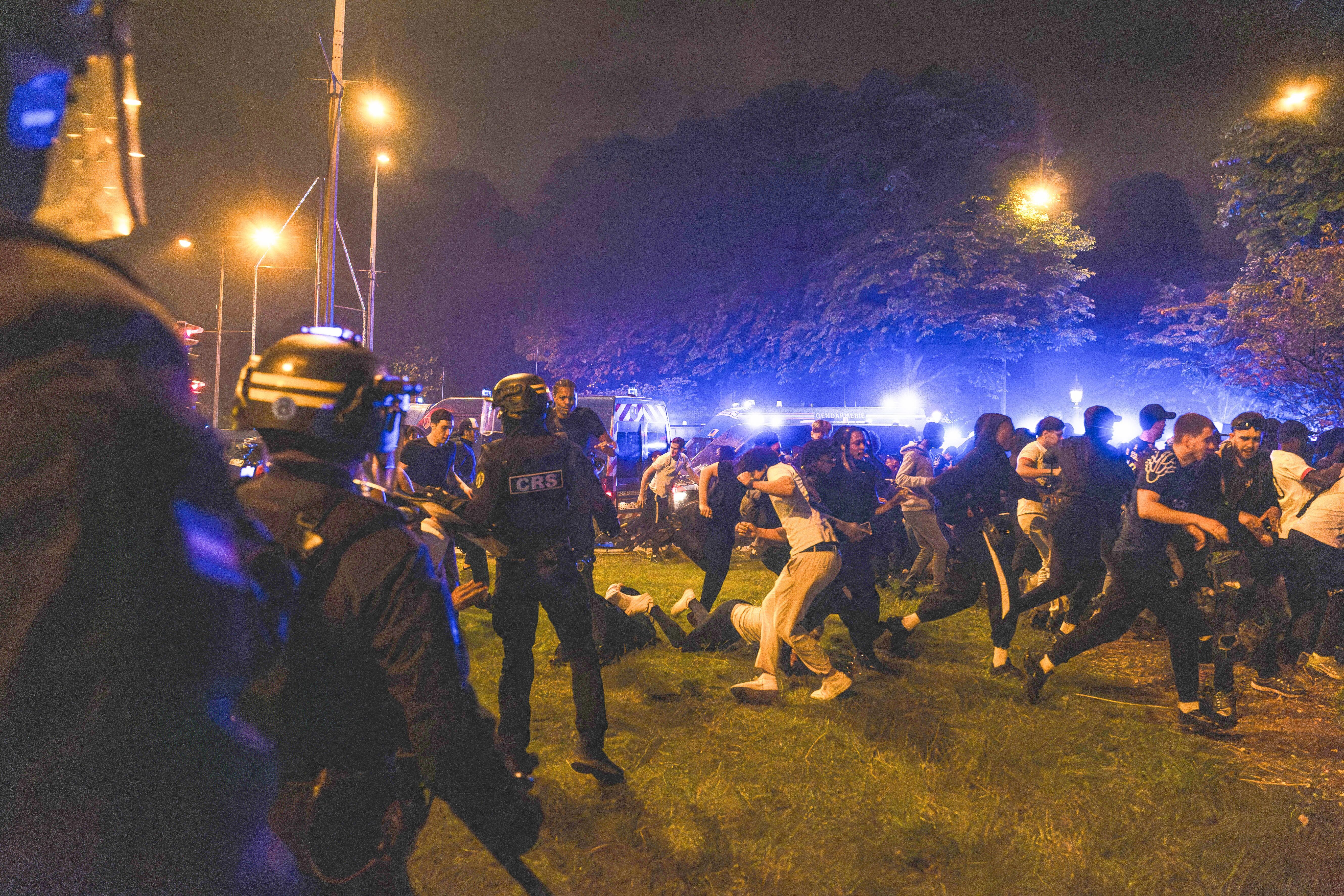 Émeutes : quand le mot barbare fait plus peur que la violence