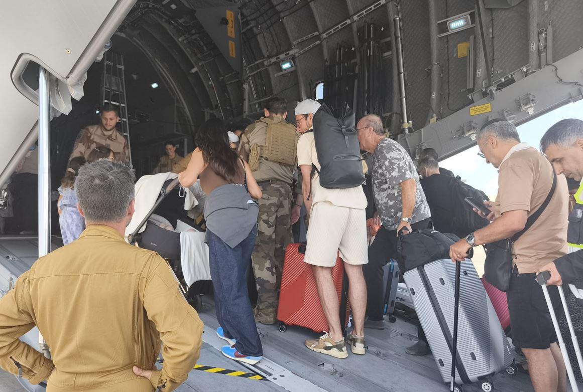 Guerre Israël-Iran : une centaine de ressortissants français rapatriés via Chypre