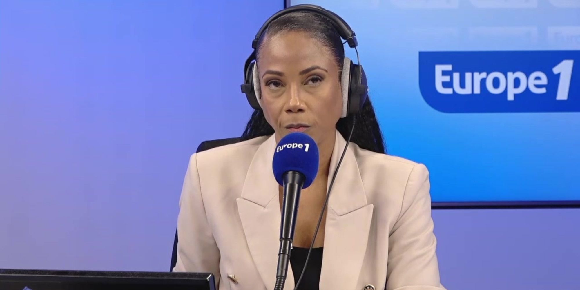 Chrsitine Kelly et vous – Bientôt une plaque pour Nahel ? «L’État a peur du soulèvement des banlieues», assure Gilbert Collard