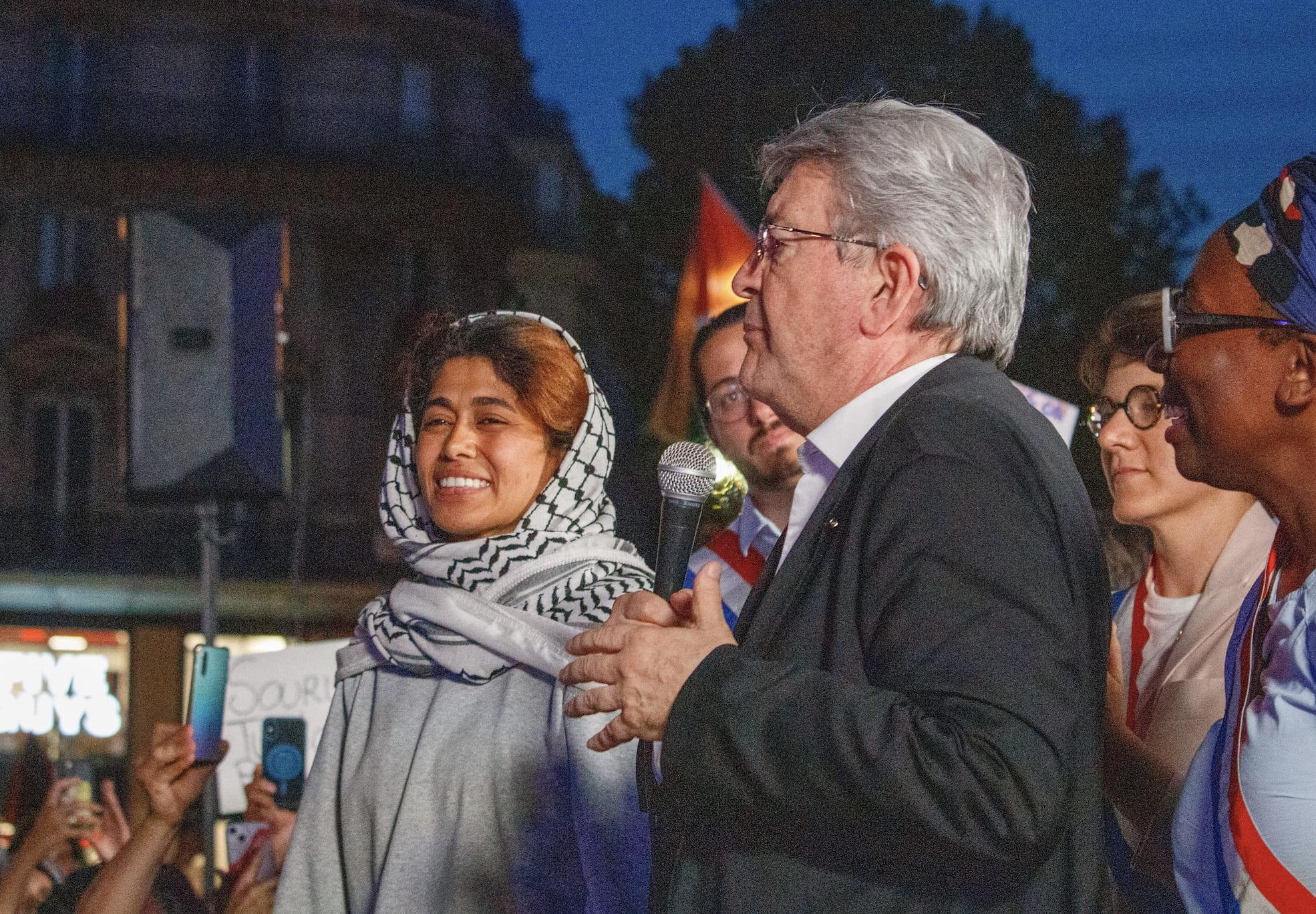 «Rima Hassan, c’est Victor Hugo» : la comparaison osée de Mélenchon suscite des moqueries