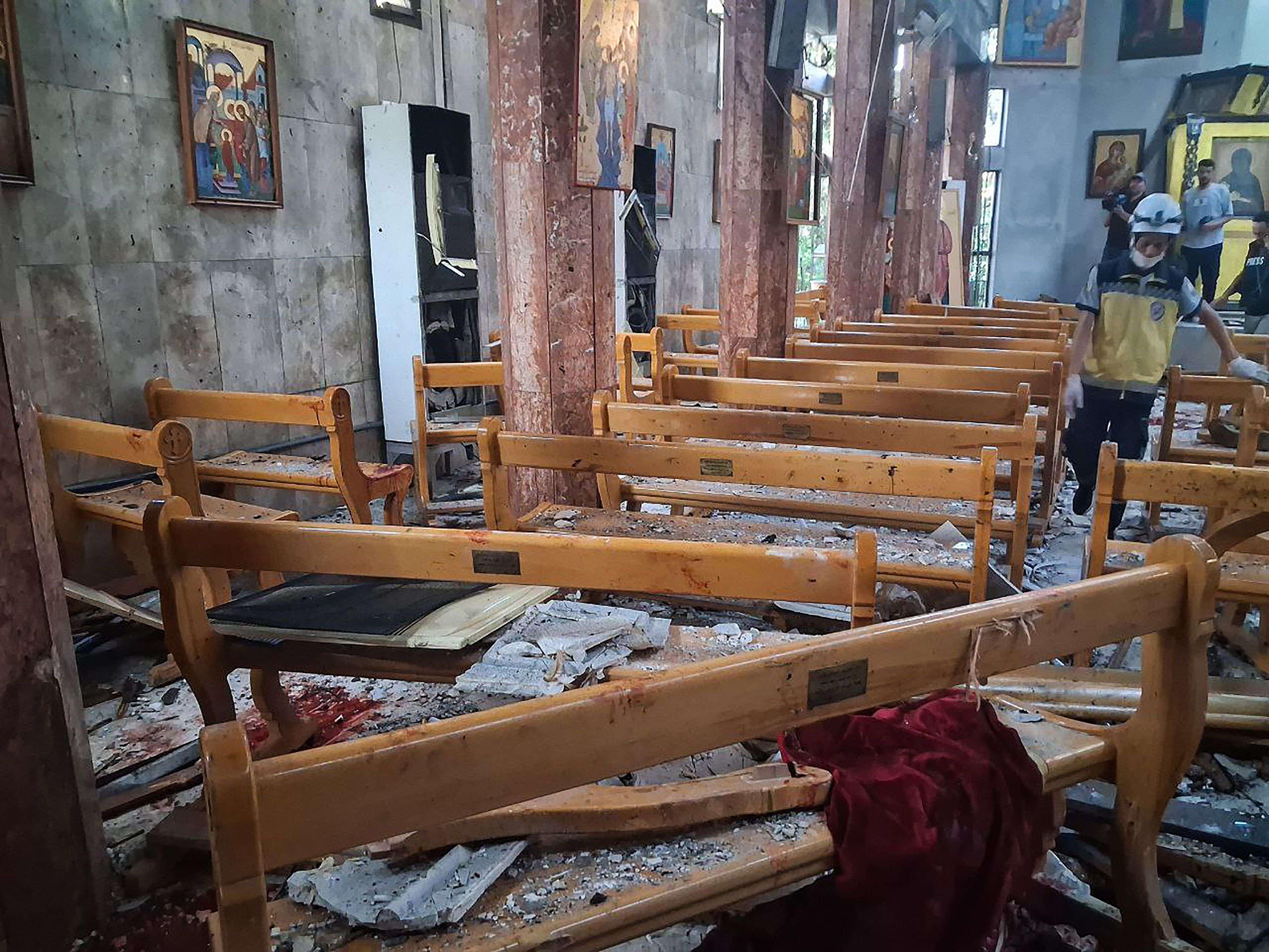 Terrorisme anti-chrétien : une vingtaine de fidèles tués par un djihadiste dans une église de Damas