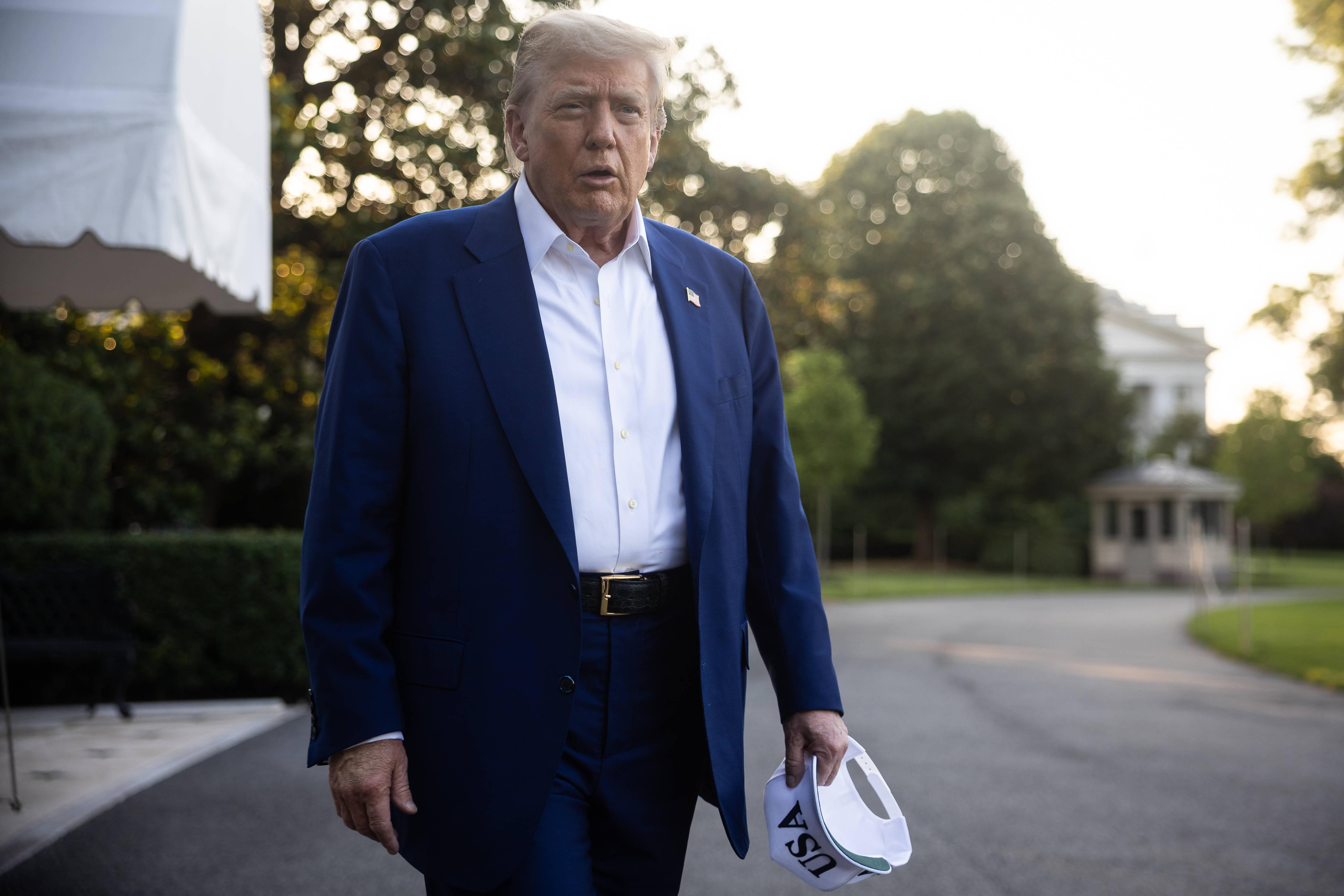 «Israël doit se calmer» : Trump dénonce la violation du cessez-le-feu par l’Iran et l’État hébreu