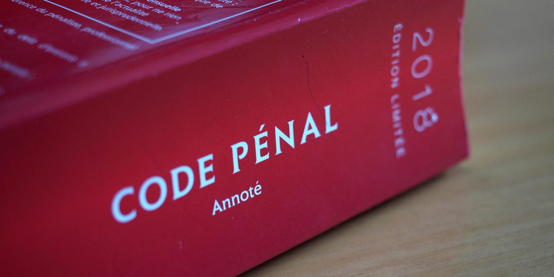 Quelle est la différence entre un crime et un délit ?