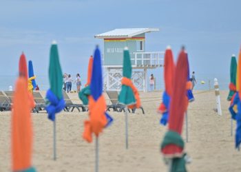 Face aux fortes chaleurs, les vacanciers se ruent vers des destinations plus fraîches