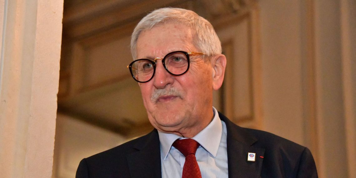 Violences à Limoges : le maire LR Émile-Roger Lombertie souhaite une présence policière «permanente» pour lutter contre «le droit du trafic qui s’impose»