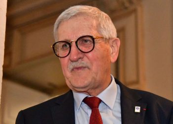 Violences à Limoges : le maire LR Émile-Roger Lombertie souhaite une présence policière «permanente» pour lutter contre «le droit du trafic qui s’impose»