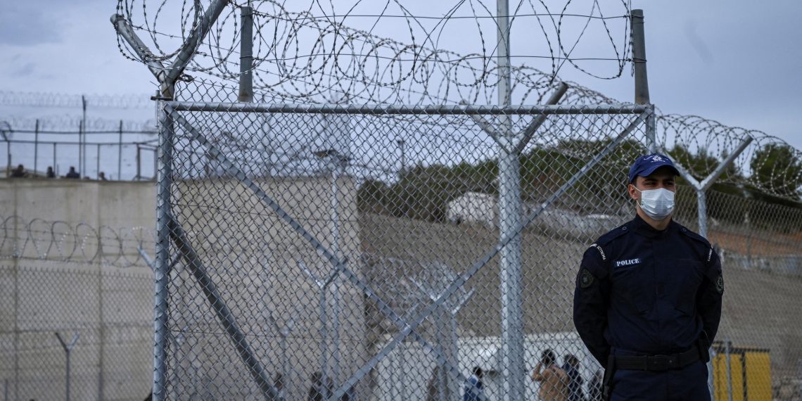 «Nous ne sommes plus un hôtel» : la Grèce ferme ses frontières aux migrants venus d’Afrique du Nord