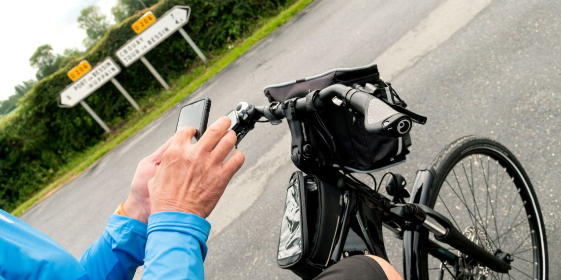 Opération «fleur de l’espoir» pour la recherche sur Alzheimer : un Français parcourt 5.750 km à vélo et trace le plus grand parcours GPS au monde