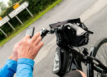 Opération «fleur de l’espoir» pour la recherche sur Alzheimer : un Français parcourt 5.750 km à vélo et trace le plus grand parcours GPS au monde