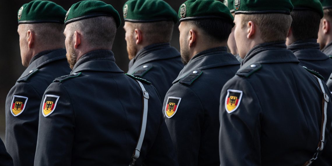 Défense : la marche de l’Allemagne vers la militarisation est-elle dangereuse ?