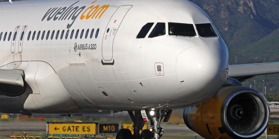 Des enfants expulsés d’un vol après un chant en hébreu : la compagnie Vueling accusée d’antisémitisme
