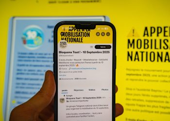 «Sans nous, ils ne sont rien» : quel est ce collectif qui appelle à bloquer le pays à partir du 10 septembre ?