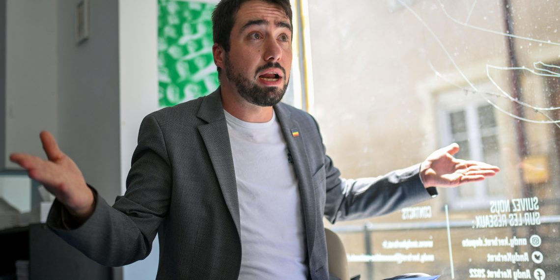 Quatennens, Chikirou, Kerbrat… La victimisation comme arme politique chez les Insoumis