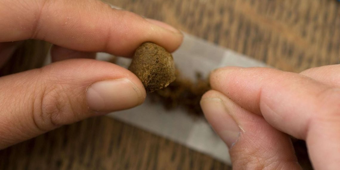 Yvelines : Un bébé hospitalisé après une intoxication au cannabis, son père poursuivi par la justice