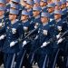 Défilé du 14 juillet : Le jeune militaire qui s’est blessé à l’oreille avec son sabre « va bien »