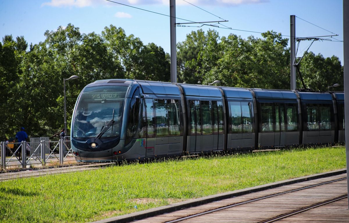 Bordeaux : Une piétonne de 15 ans heurtée par le tramway est hospitalisée en urgence absolue