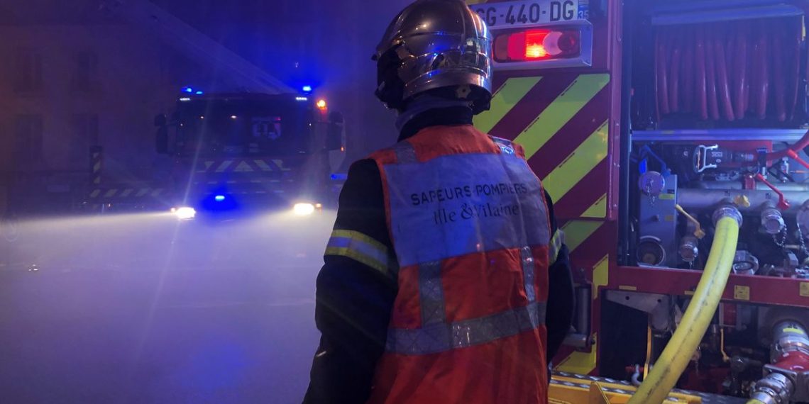 Ille-et-Vilaine : Une cigarette coincée dans le canapé provoque un incendie