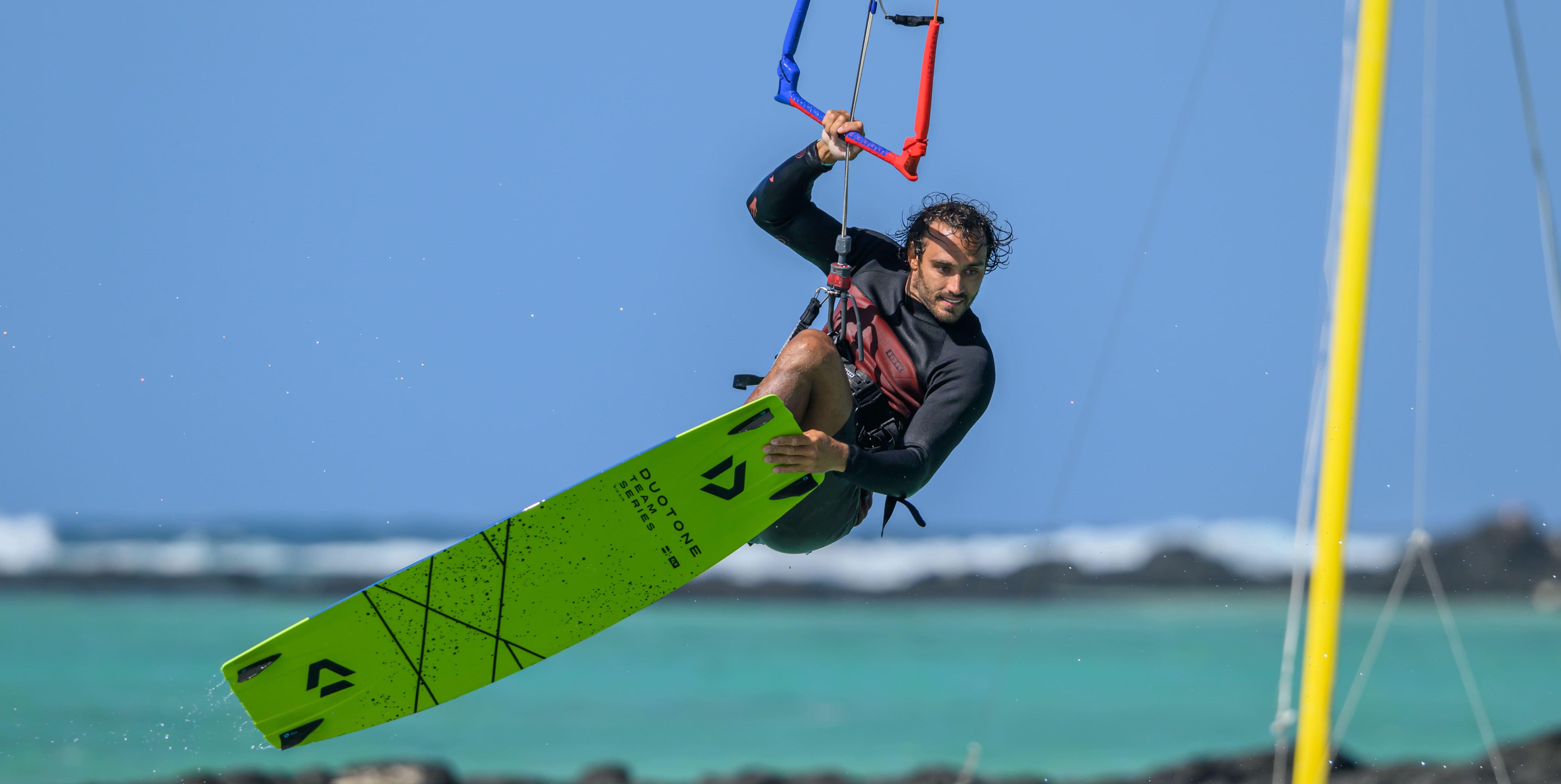 Valentin Garat, champion de France de kitesurf : «Cette discipline est une façon de m’exprimer»