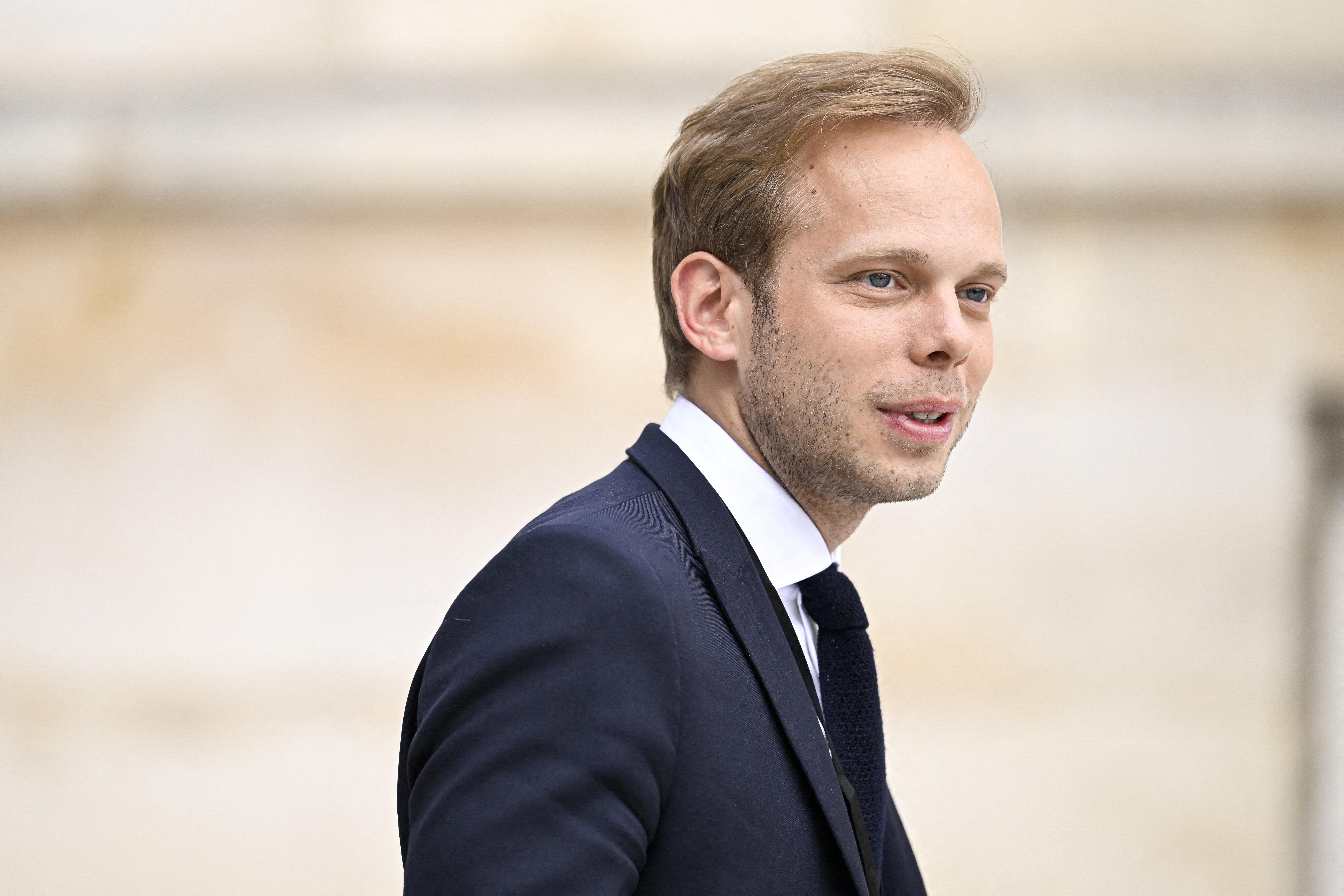 Une commission parlementaire pour chiffrer le coût de l’immigration