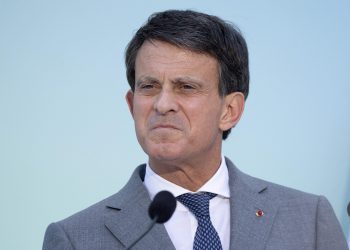 Valls en Polynésie française, les Bleues en quart de finale de l’Euro… Les 4 infos dont vous allez entendre parler ce week-end