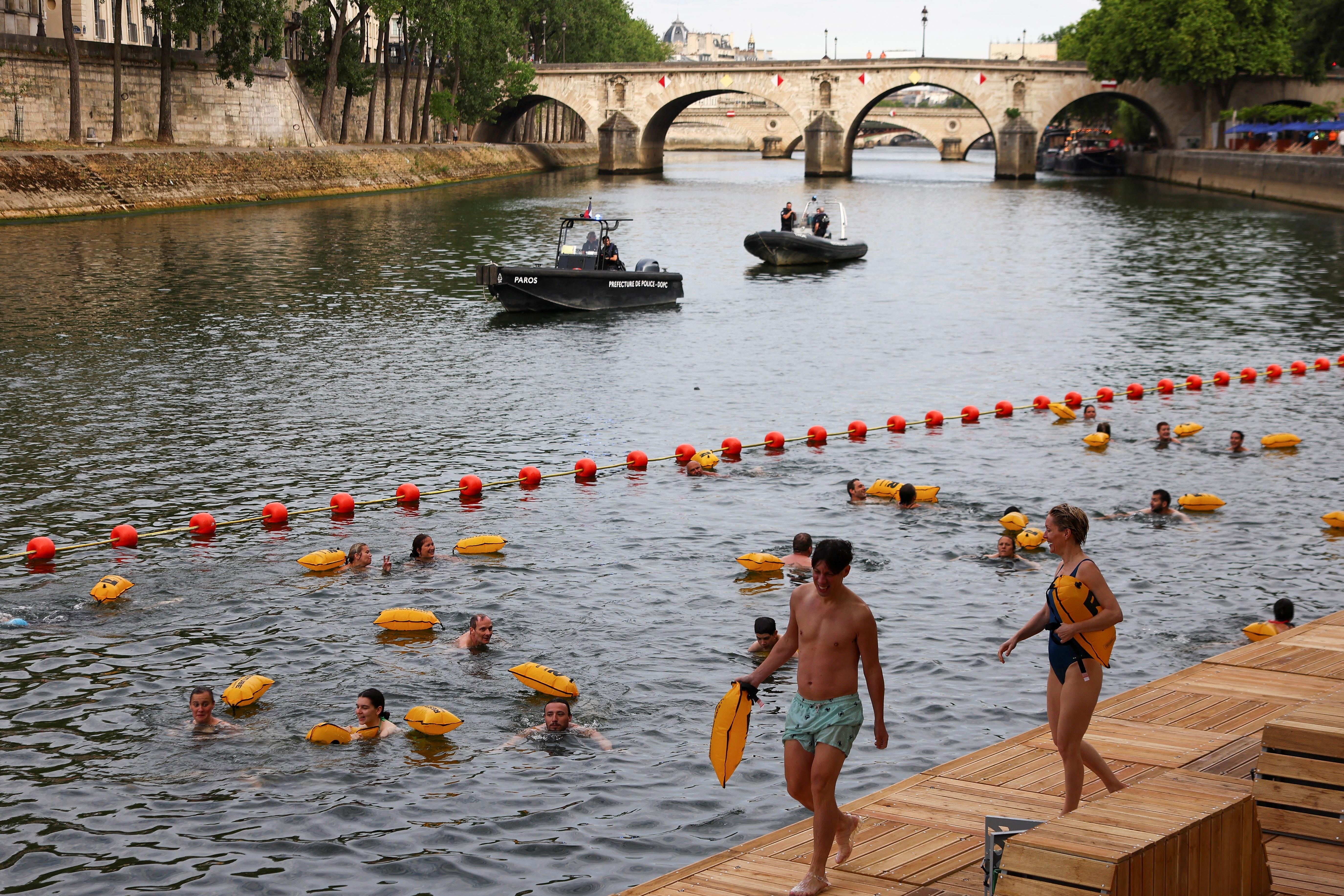 Zones de baignade dans la Seine : l’alerte de la filière fluviale parisienne