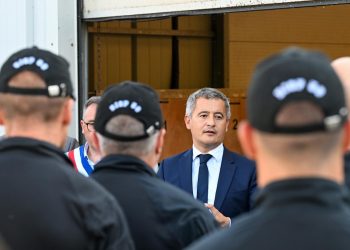 Gérald Darmanin, le ministre qui occupe le terrain l’été