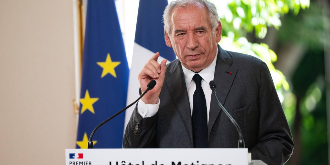 Bayrou exclut de jeter l’éponge ; LR ferme la porte à Renaissance… Les indiscrets du JDD