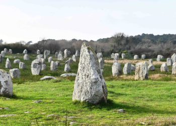 Les menhirs, nouvel espoir pour les anti-éoliens de Belle-Île