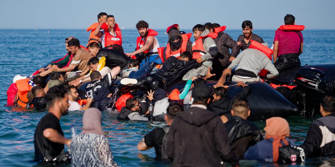 Invasion migratoire : pas de vacances pour les passeurs