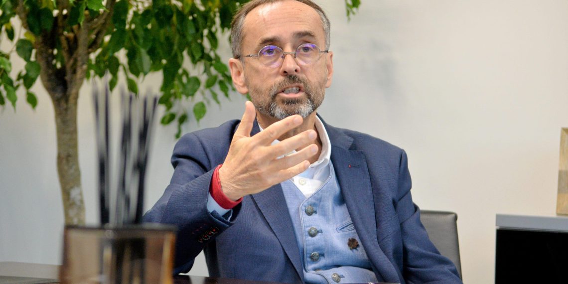 Robert Ménard : «80 % des fauteurs de troubles sont issus de l’immigration»