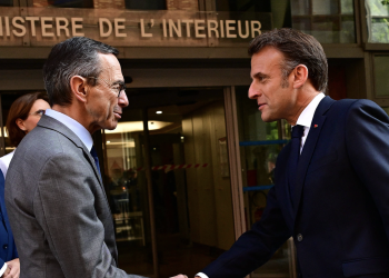 Emmanuel Macron reporte son rendez-vous avec Bruno Retailleau