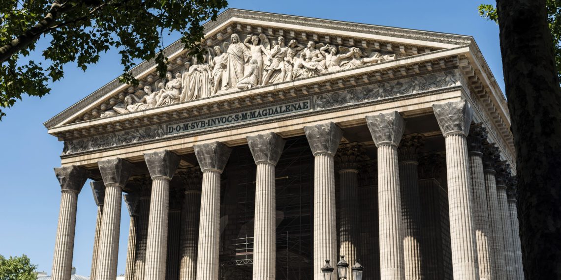 «Dégagez, cassez-vous» : des militants propalestiniens importunent les fidèles de l’église de la Madeleine en pleine messe