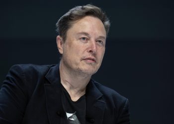 Techno-futurisme et post-démocratie : Elon Musk prépare son retour en force
