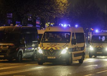 Paris : cinq femmes en garde à vue après une attaque ultra-violente aux tessons de bouteille
