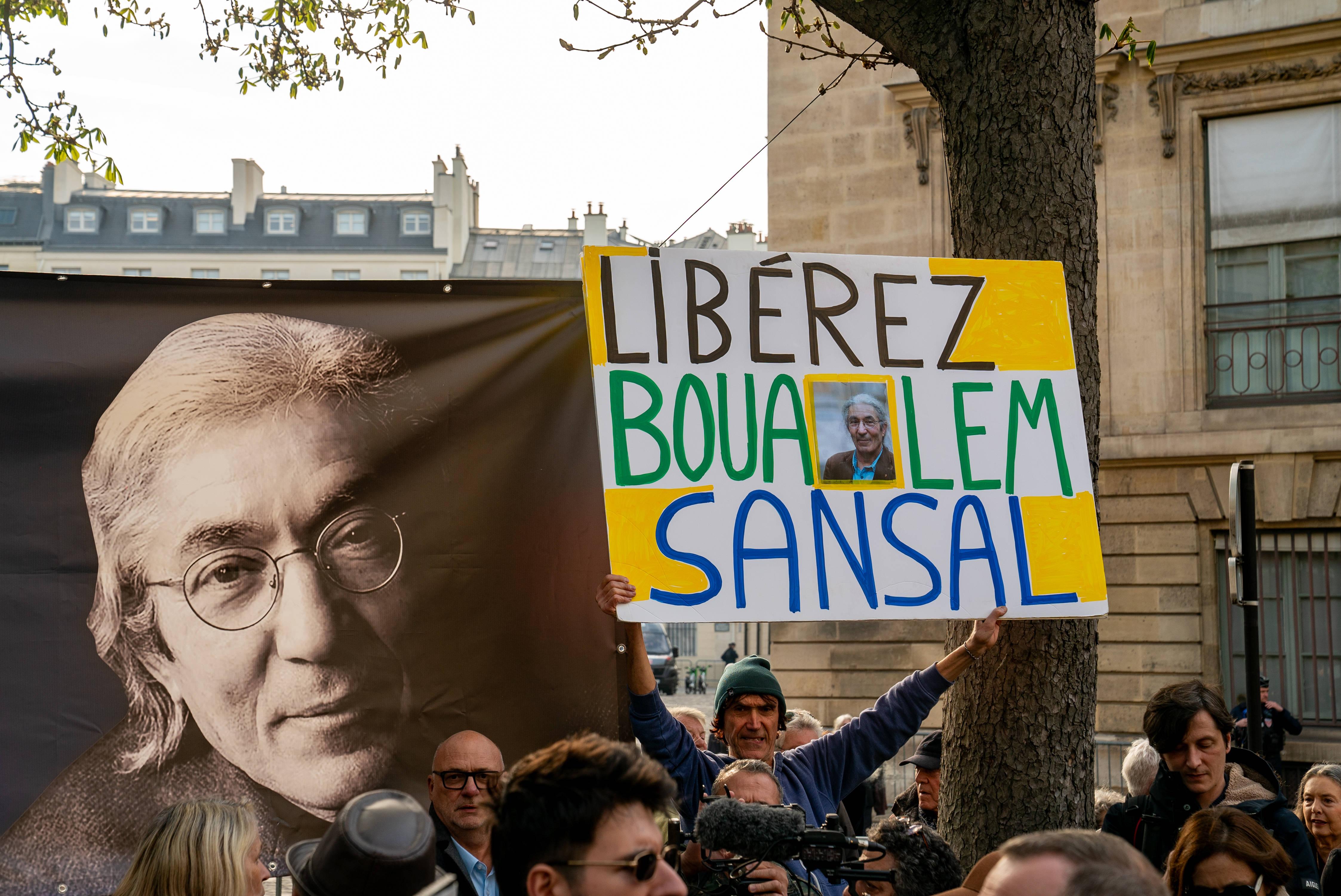 «Qu’on aille le chercher» : colère après le refus de l’Algérie d’accorder la grâce présidentielle à Boualem Sansal