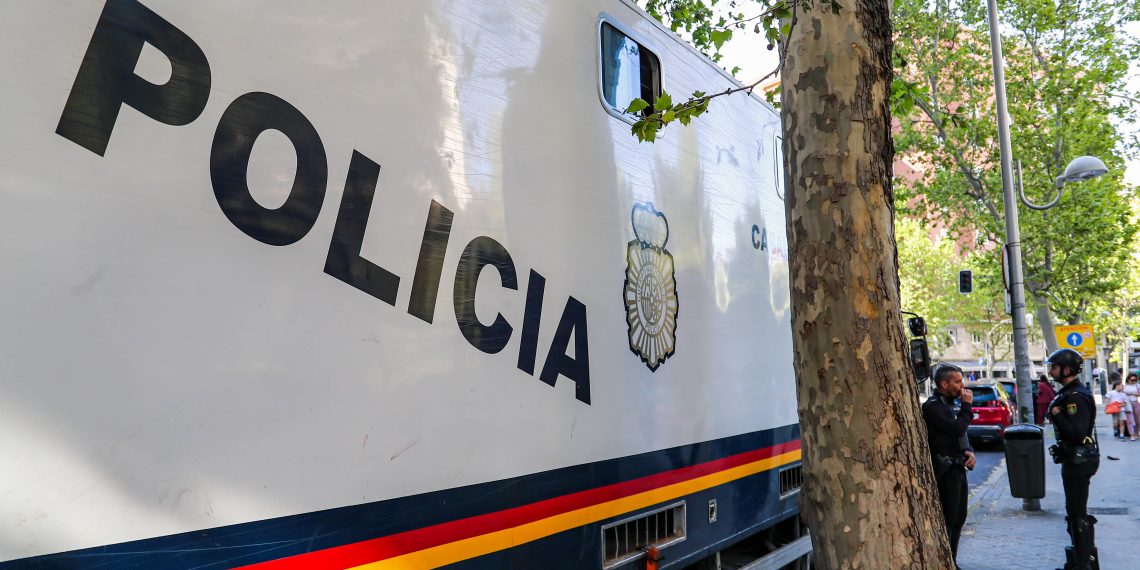 Îles Canaries : une jeune fille de 17 ans brûlée vive dans un squat par un clandestin marocain