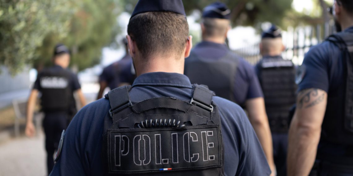 Rhône : deux femmes attaquées à l’arme blanche par un migrant afghan