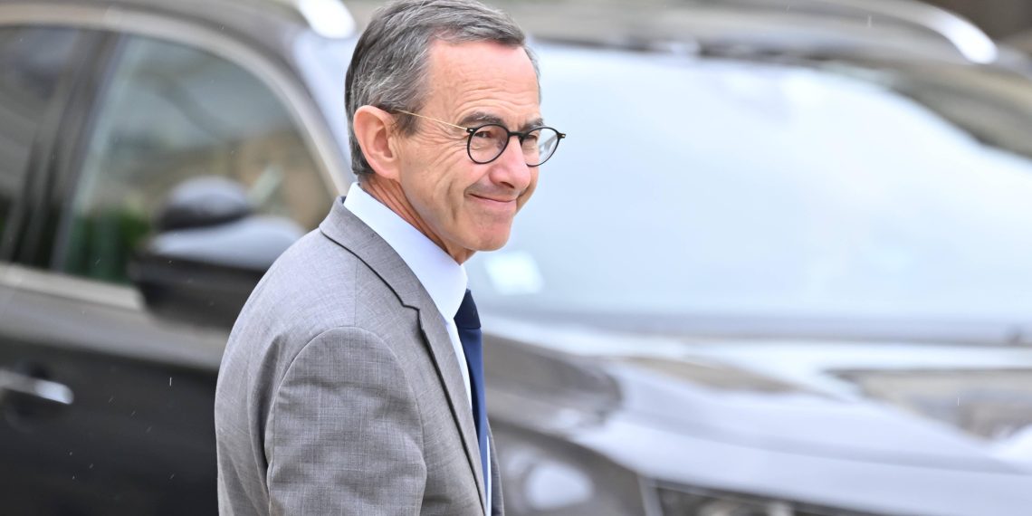 «Le macronisme s’achèvera avec Macron» : Bruno Retailleau se démarque et irrite le camp présidentiel
