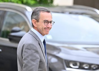 «Le macronisme s’achèvera avec Macron» : Bruno Retailleau se démarque et irrite le camp présidentiel