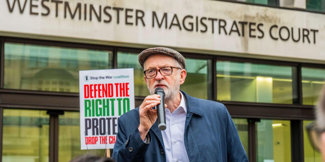 Royaume-Uni : Jeremy Corbyn lance un parti inspiré de La France insoumise